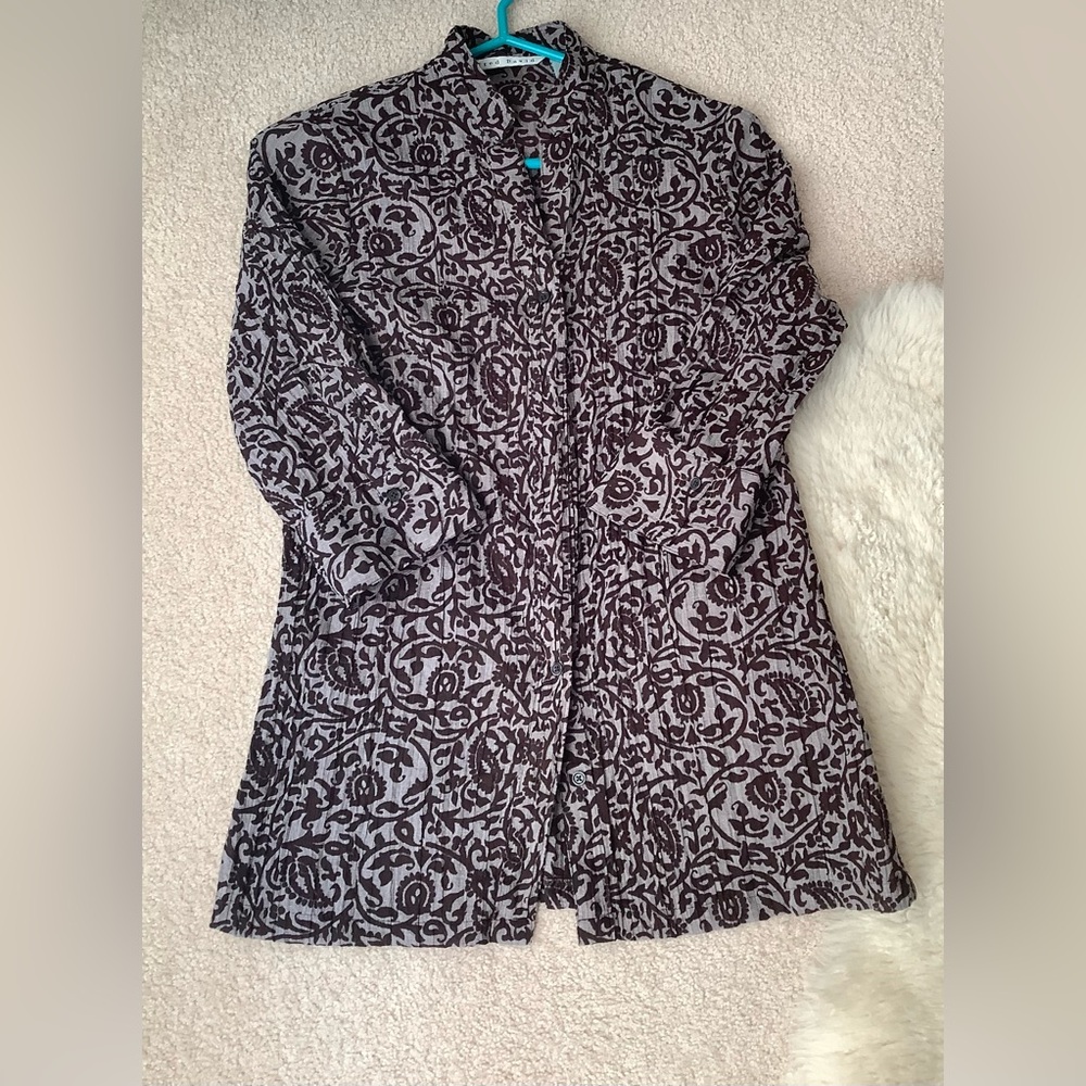 Brown pattern top